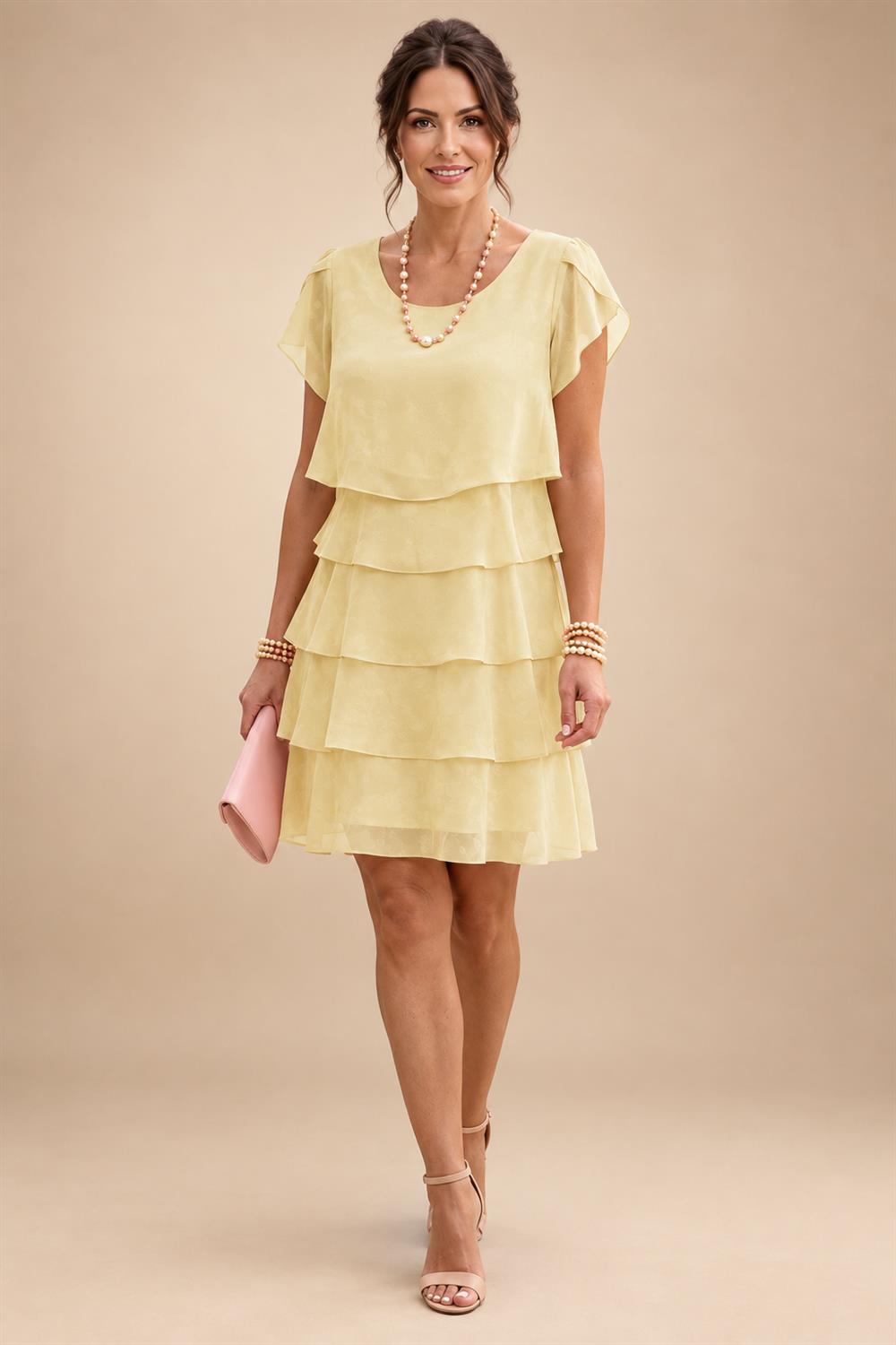 Chiffon A-Line/Princess Scoop Neck Short Mother of the Bride & Groom Dresses Tiered (SHI22500912)