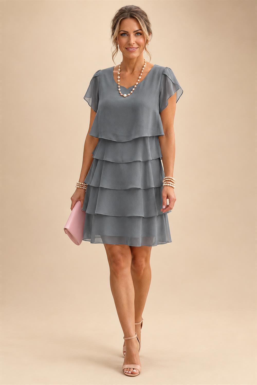 Chiffon A-Line/Princess Scoop Neck Short Mother of the Bride & Groom Dresses Tiered (SHI22500912)