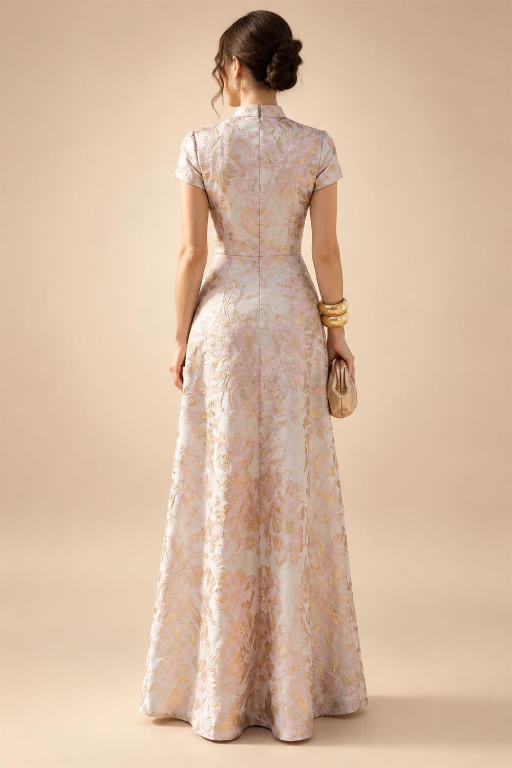 Mermaid Scoop Long Sleeve Floor Length Mother of the Bride Dresses with Peplum & Appliques (SHI22500269)