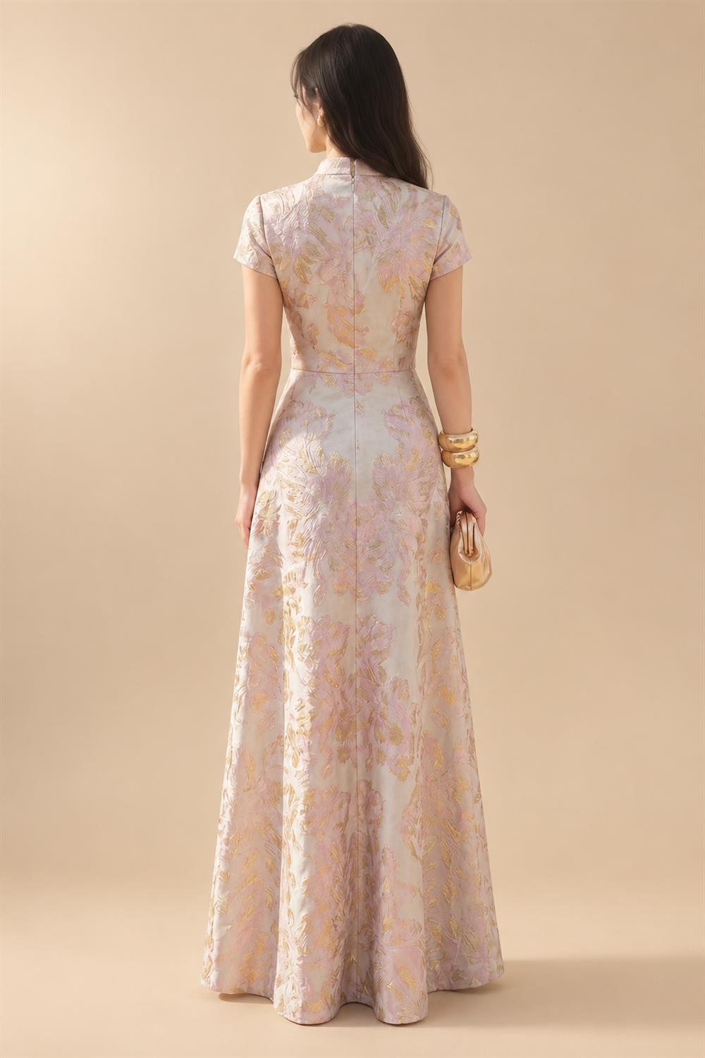A-Line/Princess Scoop Neck Chiffon Floor-Length Mother of the Bride & Groom Dresses with Tiered Layers & Ruffles (SHI22501612)