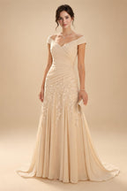 Sheath/Column Scoop Neck Lace Appliques Maxi Mother of the Bride & Groom Dresses with Ruched Waist & Sequin (SHI22501632)