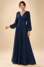 A-Line/Princess V-Neck Chiffon Floor-Length Mother of the Bride & Groom Dresses with Pleats (SHI22501646)