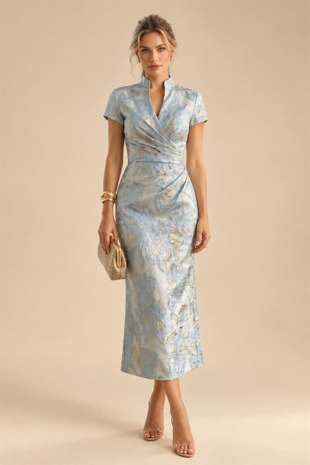 Sheath/Column Scoop Neck Chiffon Maxi Mother of the Bride & Groom Dresses with Lace Appliques, Sweep Train & Ruched Waist (SHI22501642)
