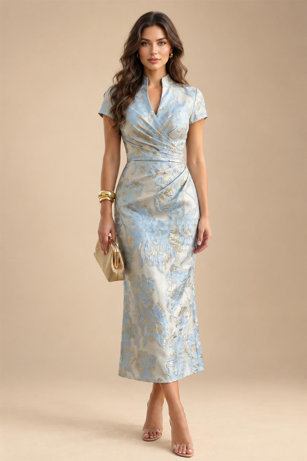 Pantsuit Scoop Neck Satin Maxi Mother of the Bride Pantsuits with Fluffy Feather Trim Cuffs (SHI22501692)
