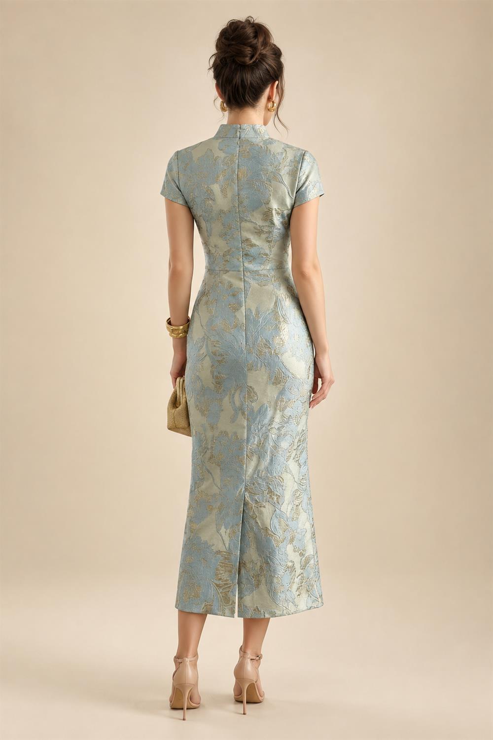 Chiffon A-Line/Princess Scoop Neck Floor-Length Mother of the Bride & Groom Dresses with Floral Embroidery (SHI22501221)