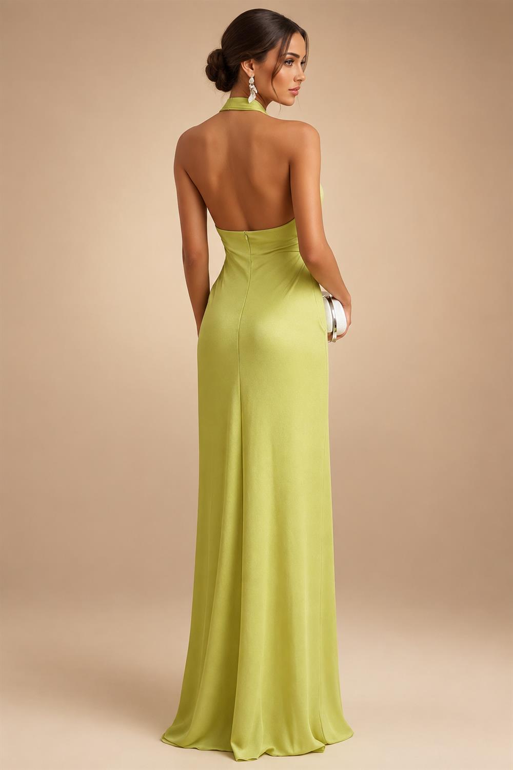 Satin A Line Round Neck Ruched Pleats Mother of the Bride & Groom Dresses (SHI22500952)
