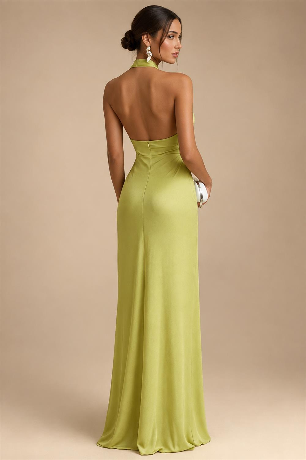 Pantsuit Scoop Neck Satin Maxi Mother of the Bride Pantsuits with Fluffy Feather Trim Cuffs (SHI22501692)