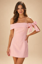 Satin Bodycon Off Shoulder Short Homecoming Dresses for Teens (SHI22370262)