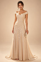 Sheath/Column Scoop Neck Lace Appliques Maxi Mother of the Bride & Groom Dresses with Ruched Waist & Sequin (SHI22501632)