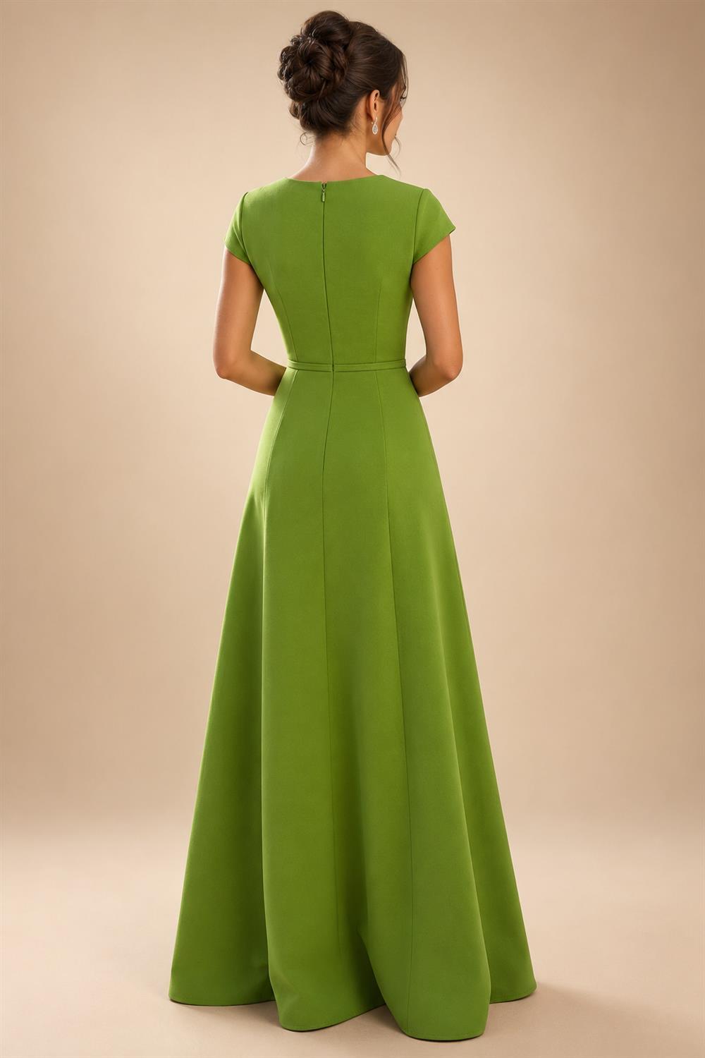A-Line/Princess Scoop Neck Pleated Satin Evening Dresses with Sequins (SHI22500066)