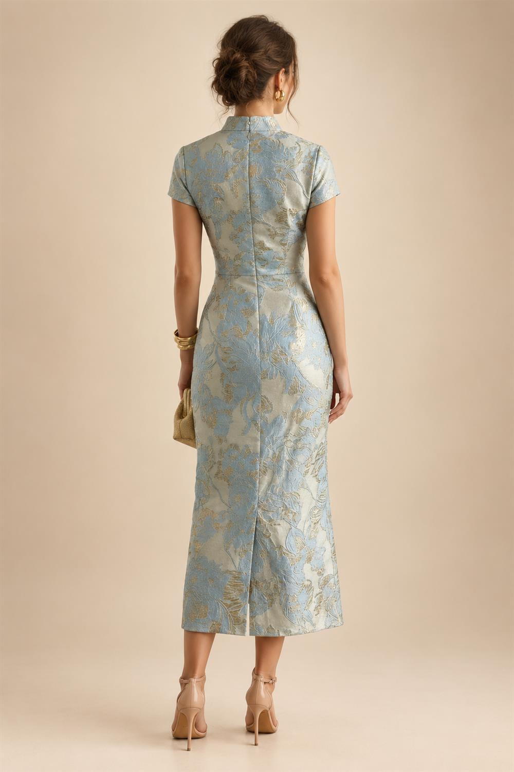 Pantsuit Scoop Neck Satin Maxi Mother of the Bride Pantsuits with Fluffy Feather Trim Cuffs (SHI22501692)