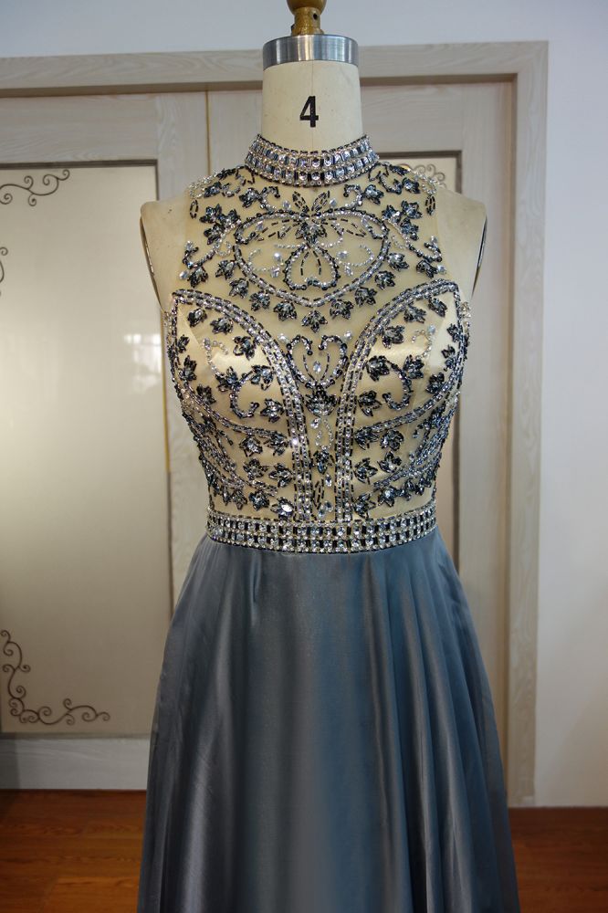 Robe de bal longue au sol, coupe trapèze, dos nu, ornée de perles en cristal, en mousseline