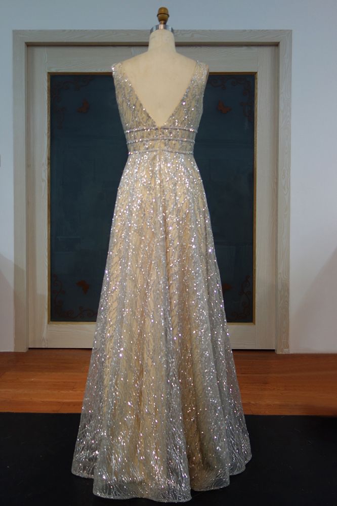 Vestidos de Cerimónia Prateados com Padrões, Sem Mangas, em Linha A e Comprimento até ao Chão, com Lantejoulas