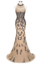 Robes de bal longues sirène à col licou avec motifs pailletés