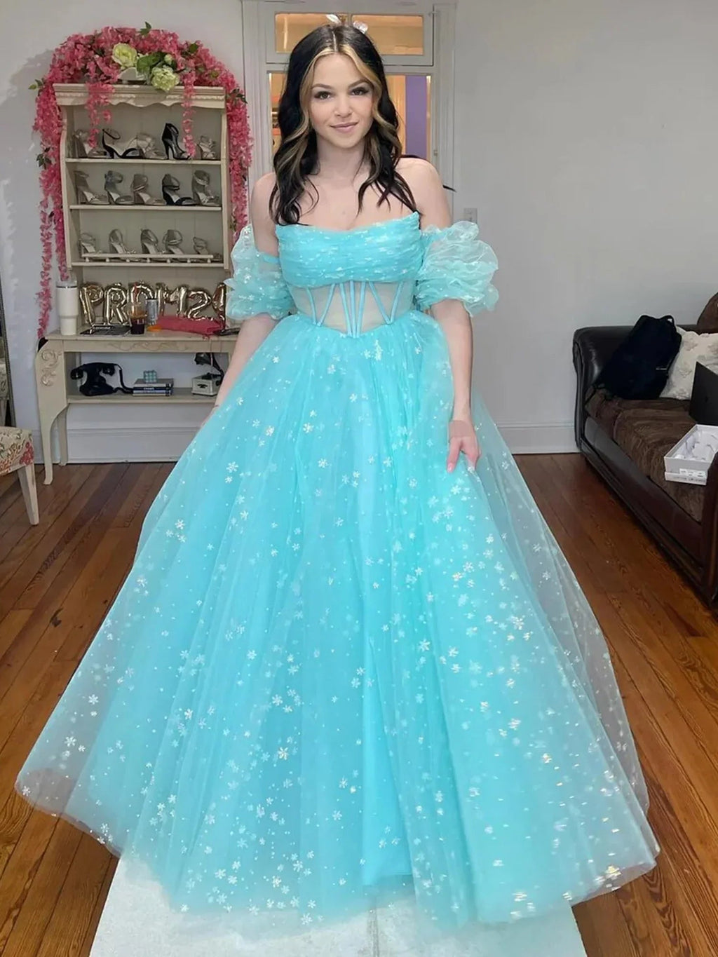 Francis | Robe de bal longue en tulle bleu aqua sans bretelles, coupe évasée, étoilée