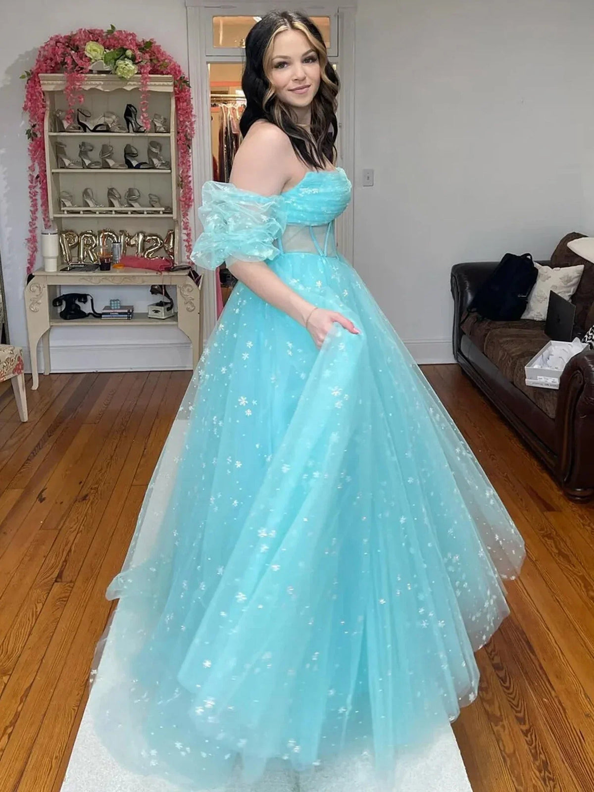Francis | Robe de bal longue en tulle bleu aqua sans bretelles, coupe évasée, étoilée