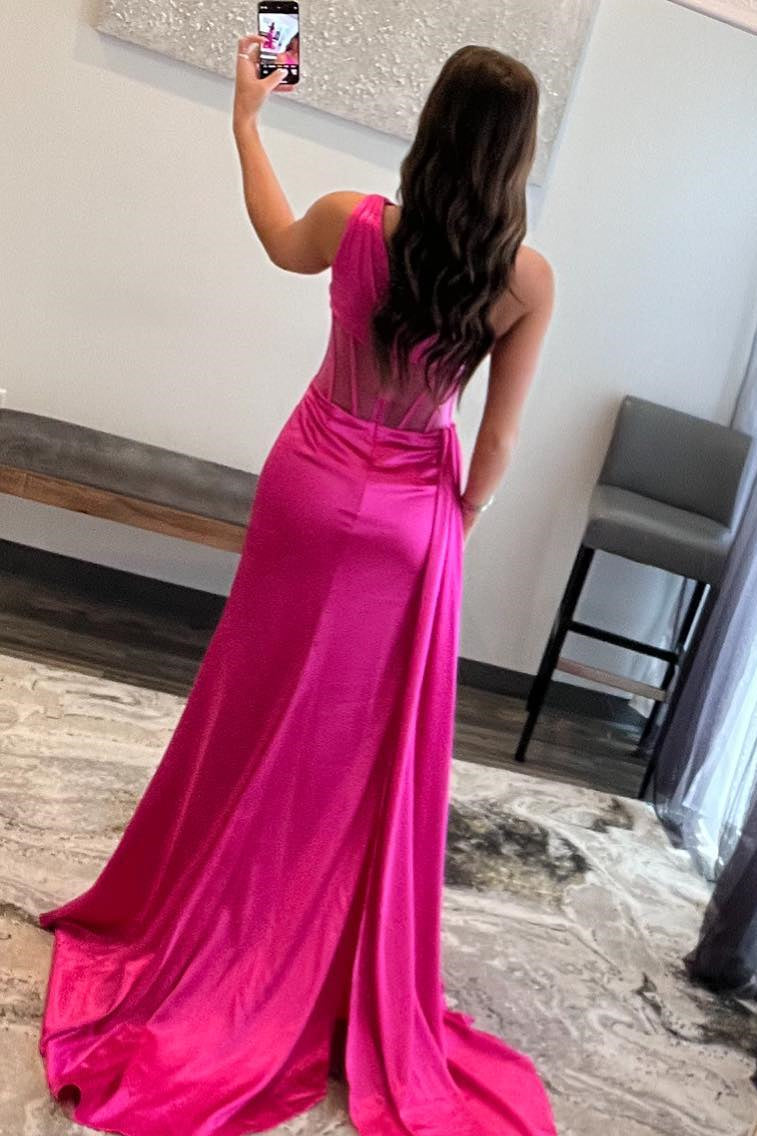 Vestido longo de cetim para baile com um ombro só e pregas