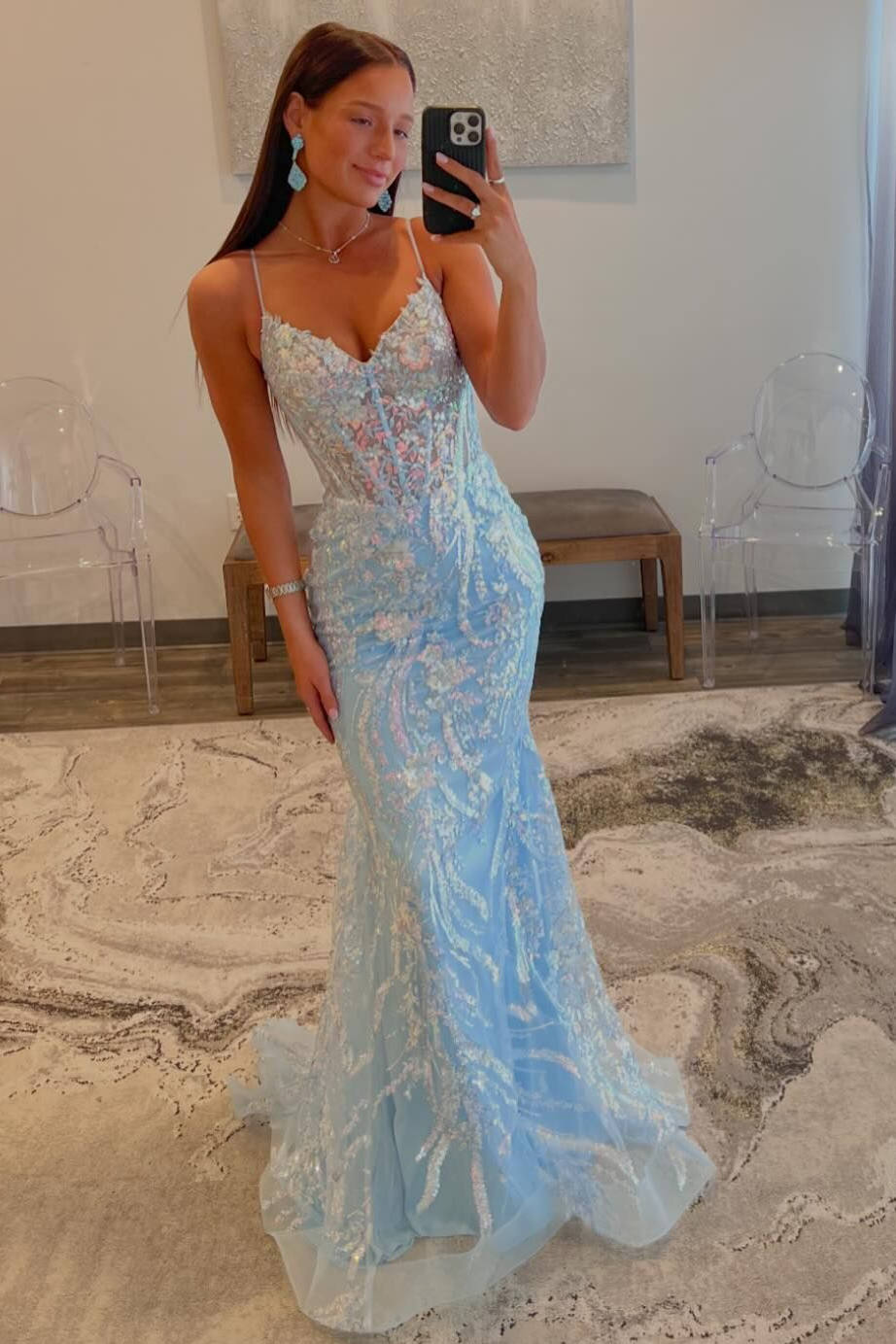Vestido de Baile com Alças, Azul Claro, Decote em V, Apliques de Lantejoulas, Cauda de Sereia