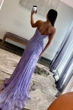 Vestido de Baile Sereia com Renda, Franzido, Sem Alças e Fenda, em Lavanda
