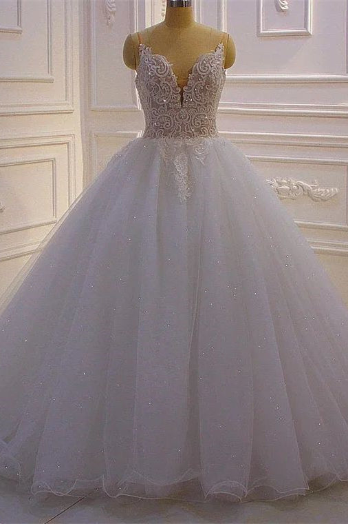 Robe de mariée sans manches en ligne A élégante avec col en V et dentelle