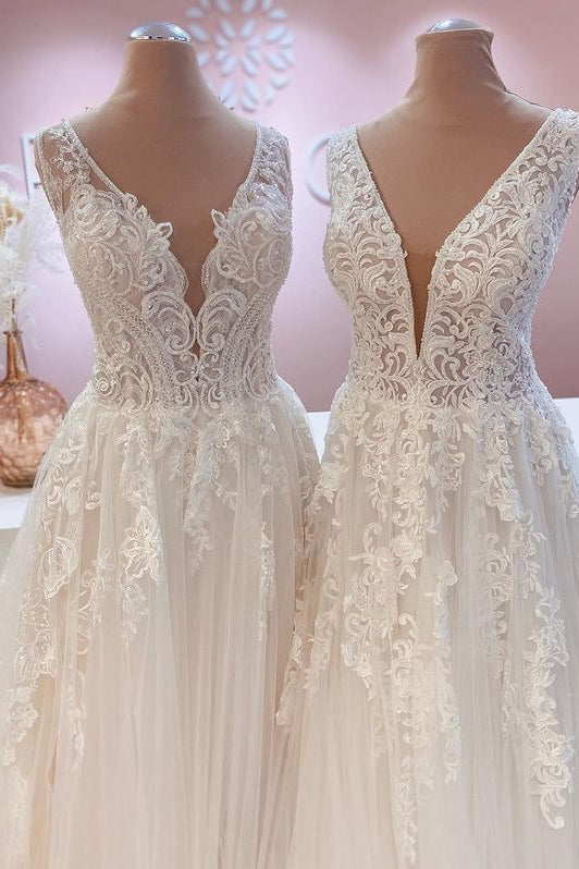 Abito da sposa lungo a linea ad A con schiena scoperta, applicazioni in pizzo e tulle scintillante