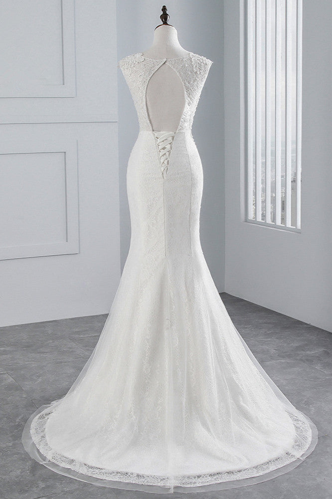 Abito da sposa lungo a sirena con pizzi e applicazioni in tulle scintillanti