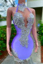 Robe de bal sirène longue au sol en satin violet éclatant, dos nu, sans manches, ornée d'appliques