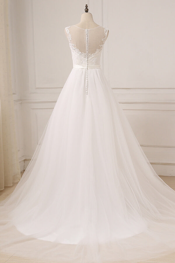 Glamorous Tulle Sleeveless Jewel Neck A Line Wedding Dress White Appliques Gown