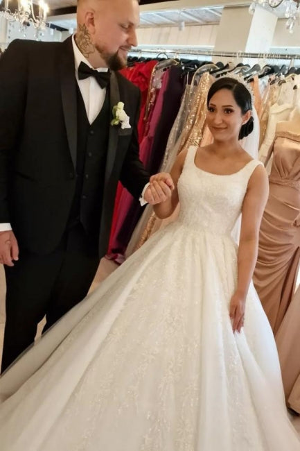 Magnifiques robes de mariée sans manches à ligne A avec dentelle