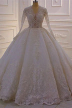 Magnifique robe de mariée blanche en ligne A, col en V, manches longues en dentelle ornée de paillettes
