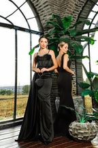 Magnifique robe de bal noire sirène à bretelles pailletée avec fente