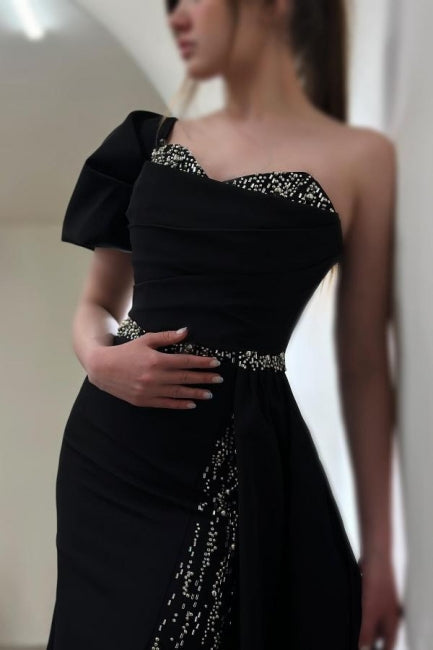 Superbes robes de bal en satin à colonne, une épaule, sans manches, avec fente ornée de paillettes