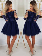 Superbes robes courtes de bal en sequins bleu foncé avec manches