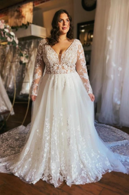Hermosos vestidos de novia largos de encaje con escote en V, manga larga y cola