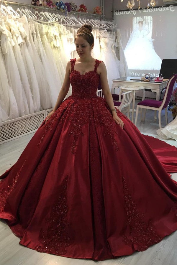 Magnifique robe longue de bal en satin avec appliques en dentelle et décolleté cœur pour bal de fin d'année