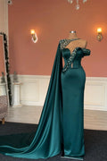 Superbe robe de bal longue sirène vert foncé ornée de cristaux avec dentelle