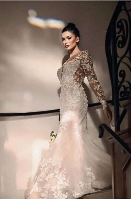 Superbes robes de mariée longues en dentelle style sirène avec manches longues