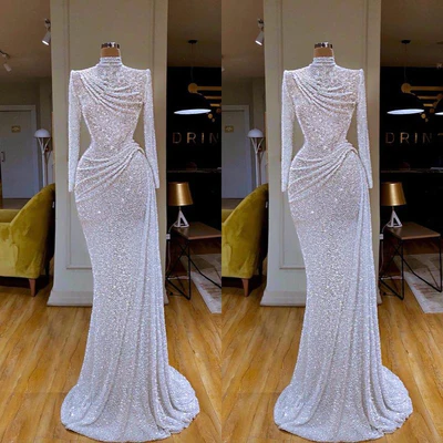 Vestido de Baile Branco Longo de Sereia com Gola Alta e Lantejoulas, Mangas Compridas