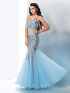 Splendidi Abiti da Sera Lunghi in Tulle con Spalline Sottili, Senza Maniche, Decorati con Paillettes a Tema Sirena