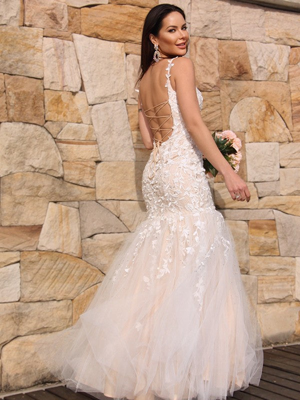 Superbes robes de bal longues jusqu'au sol en tulle avec appliques sirène, sans manches, à fines bretelles