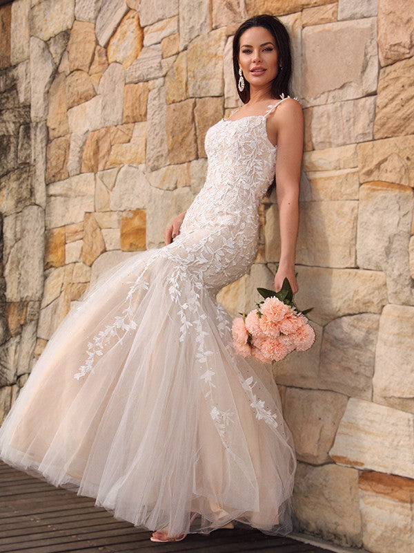 Superbes robes de bal longues jusqu'au sol en tulle avec appliques sirène, sans manches, à fines bretelles