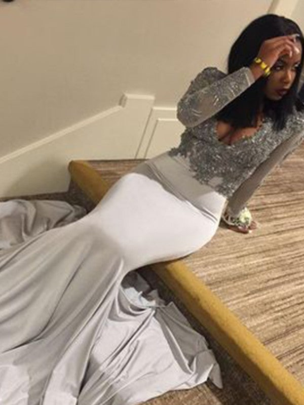 Superbes robes de bal en satin avec appliqué, manches longues et col en V style sirène