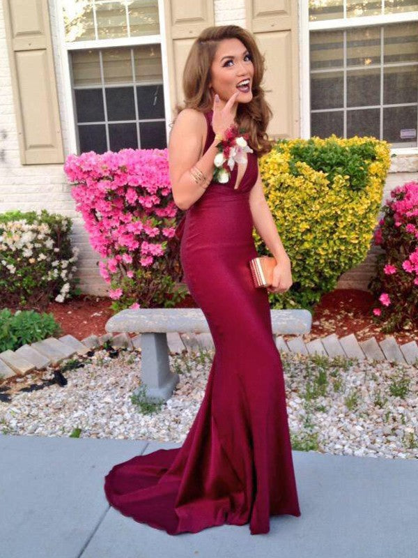 Hermosos vestidos de fiesta de licra sin mangas con escote en V y corte sirena