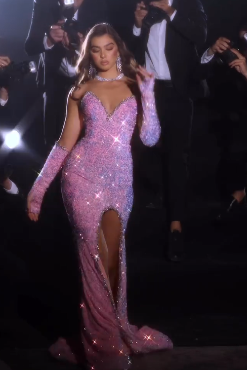 Vestido de Baile Rosa Deslumbrante Sem Mangas com Fenda Frontal Estilo Sereia e Brilho