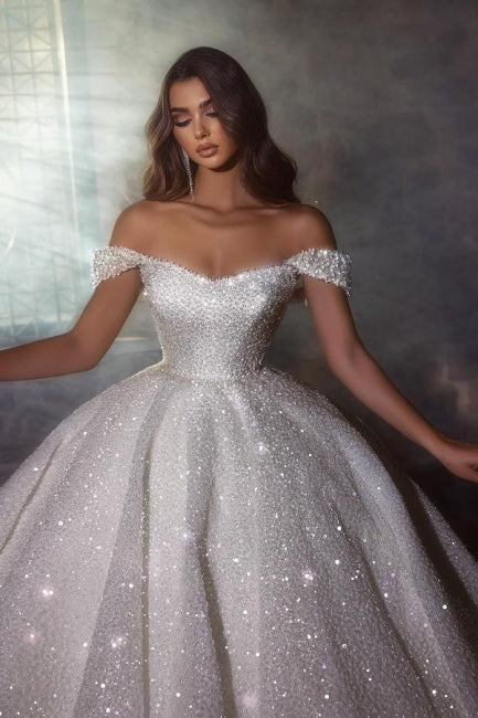 Superbes robes de mariée princesse en ligne A à épaules dénudées avec paillettes