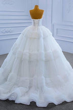 Superbes robes de mariée longues blanches princesse sans manches en ligne A
