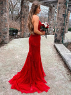 Vestidos de Baile Vermelhos Deslumbrantes, Longos, com Renda, Estilo Sereia e Costas Descobertas