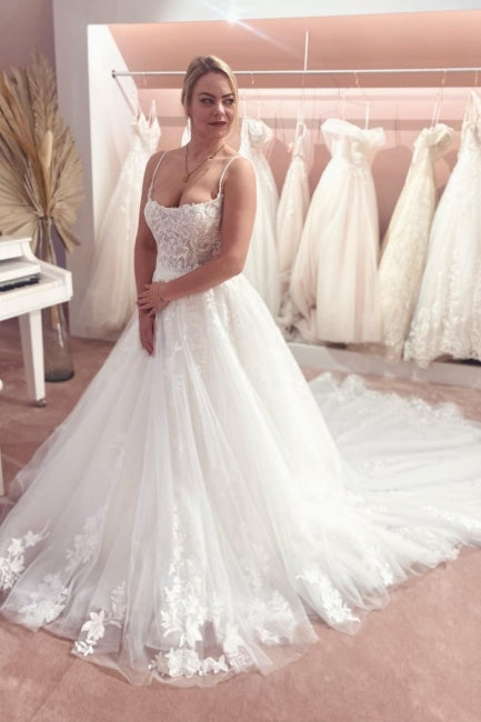 Vestidos de Noiva Lindos em Tule, Sem Mangas, com Alças Finas, Corte em A, Comprimento Até ao Chão, com Cauda de Cortejo