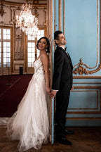 Hermosos vestidos de novia de tul en forma de A sin mangas con tirantes finos y estampado 