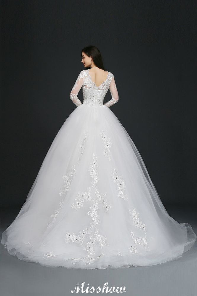Superbes robes de bal en tulle avec traîne courte pour mariage